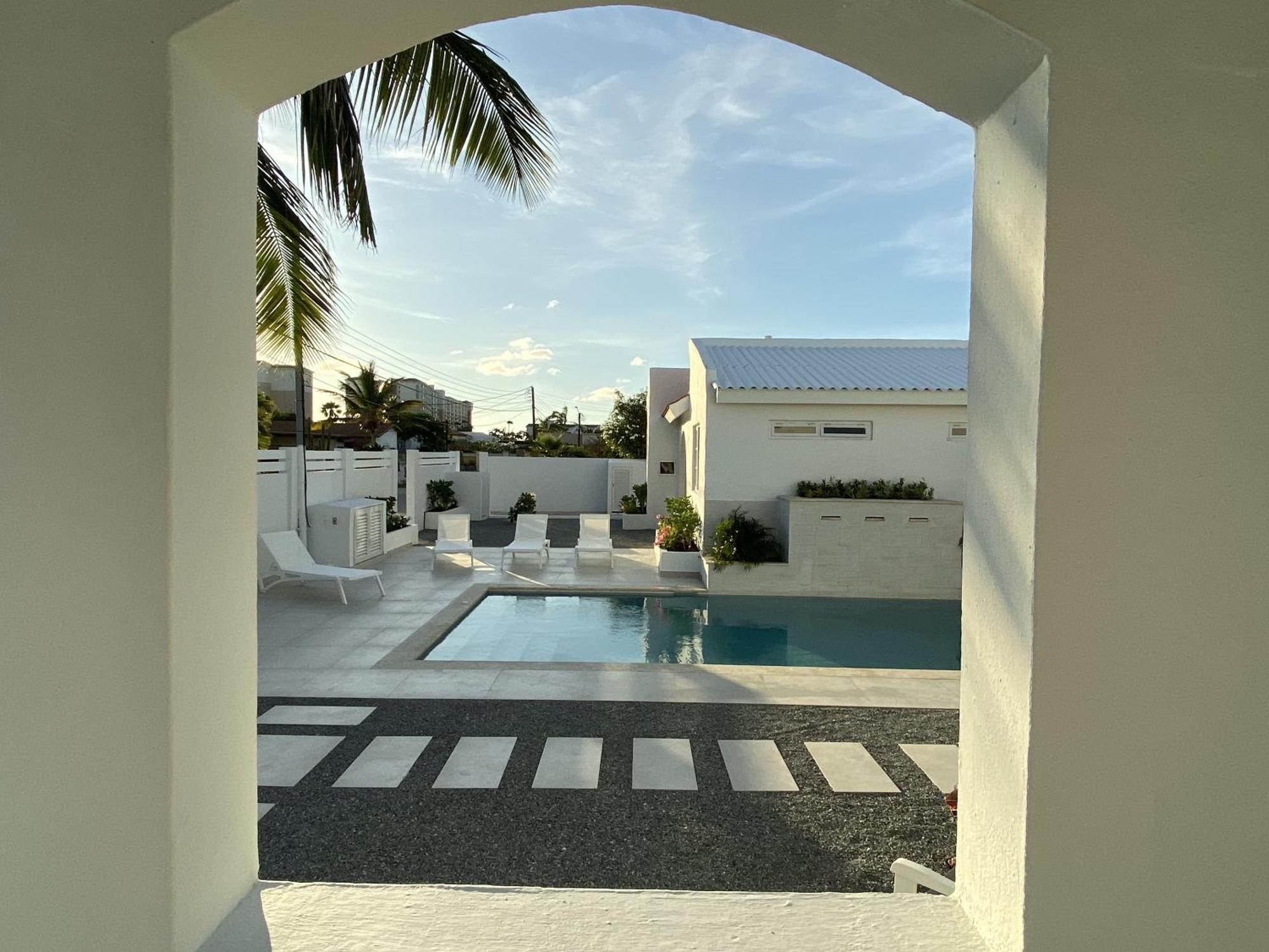 Movida Inn Aruba 棕榈滩 外观 照片